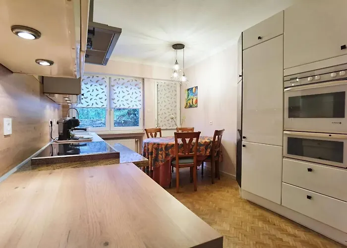 Holiday home Maison Chaleureuse Pres De Bening-les-saint-avold Avec Jardin Saint-Avold