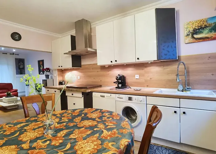 Maison Chaleureuse Pres De Bening-les-saint-avold Avec Jardin Holiday home