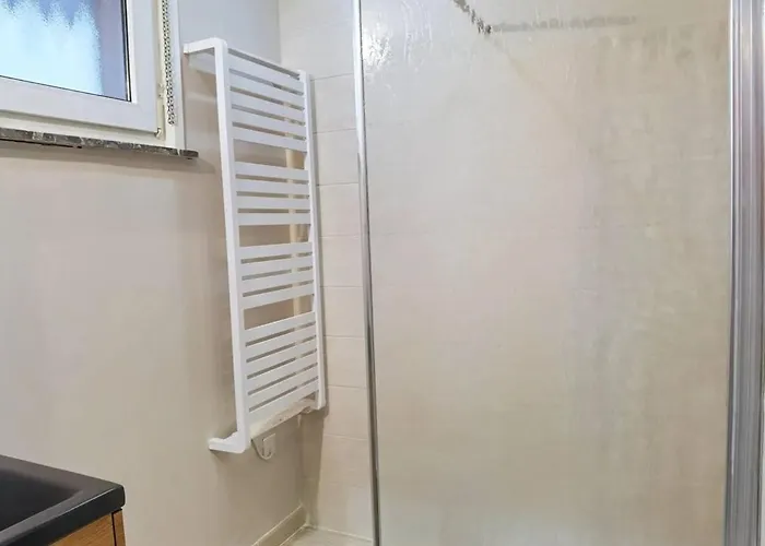 Maison Chaleureuse Pres De Bening-les-saint-avold Avec Jardin *